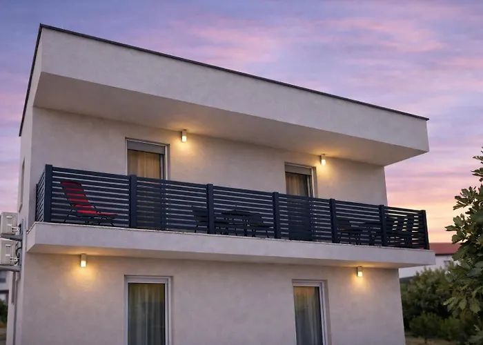 Bondi - Sea View With Pool Daire