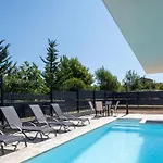 Bondi - Sea View With Pool ヴィル