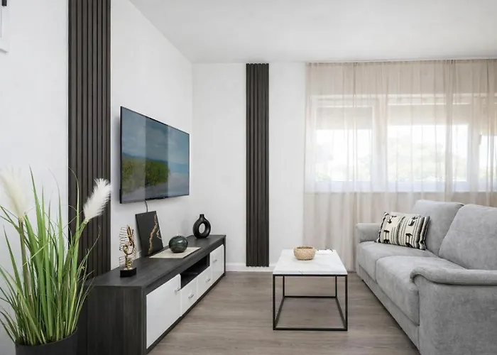 Appartement Bondi - Sea View With Pool Vir
